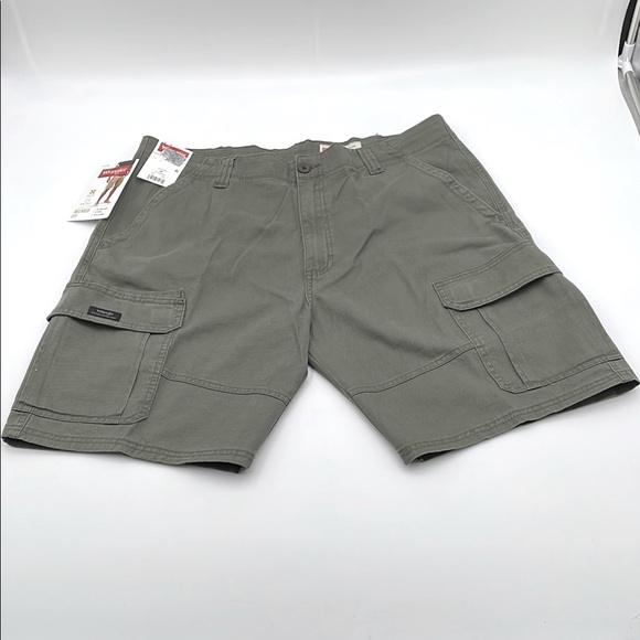 Wrangler Relaxed Fit Green Cargo Shorts Relaxed‎ Seat & Thigh Flex for Comfort - Picture 3 of 15